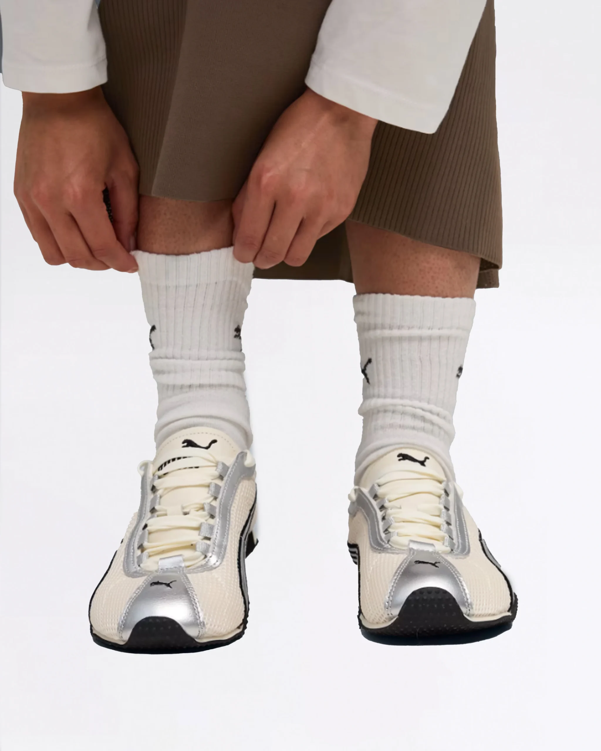 HARAMBEE H-STREET OG IVORY/SILVER – Image 2