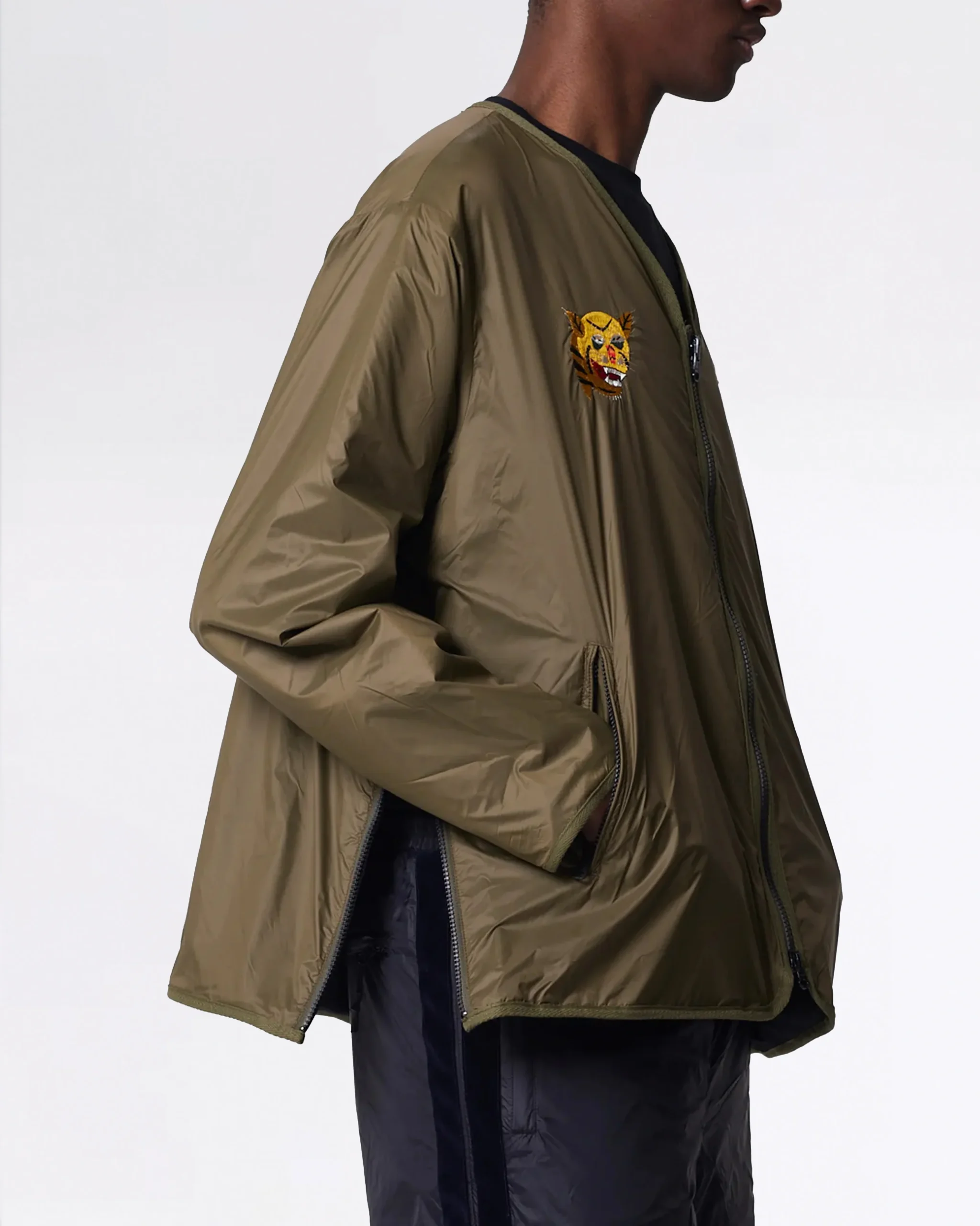 VESTE REVERSIBLE "VETJAN" OLIVE/NOIR – EDITION SPECIALE JAPON – Image 6